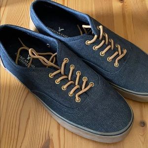 American Eagle Gray Sneakers